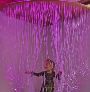 FiberGlow plaukts ar ūdenskrituma efektu, 120 x 120cm,(Dižskābardis)