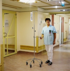 Standarta infūziju statīvs