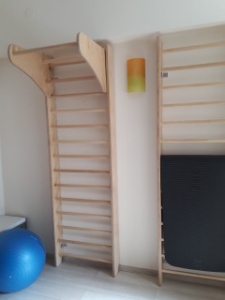 Zviedru siena ar pievilkšanās stieni