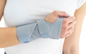 Plaukstas balsta ortoze